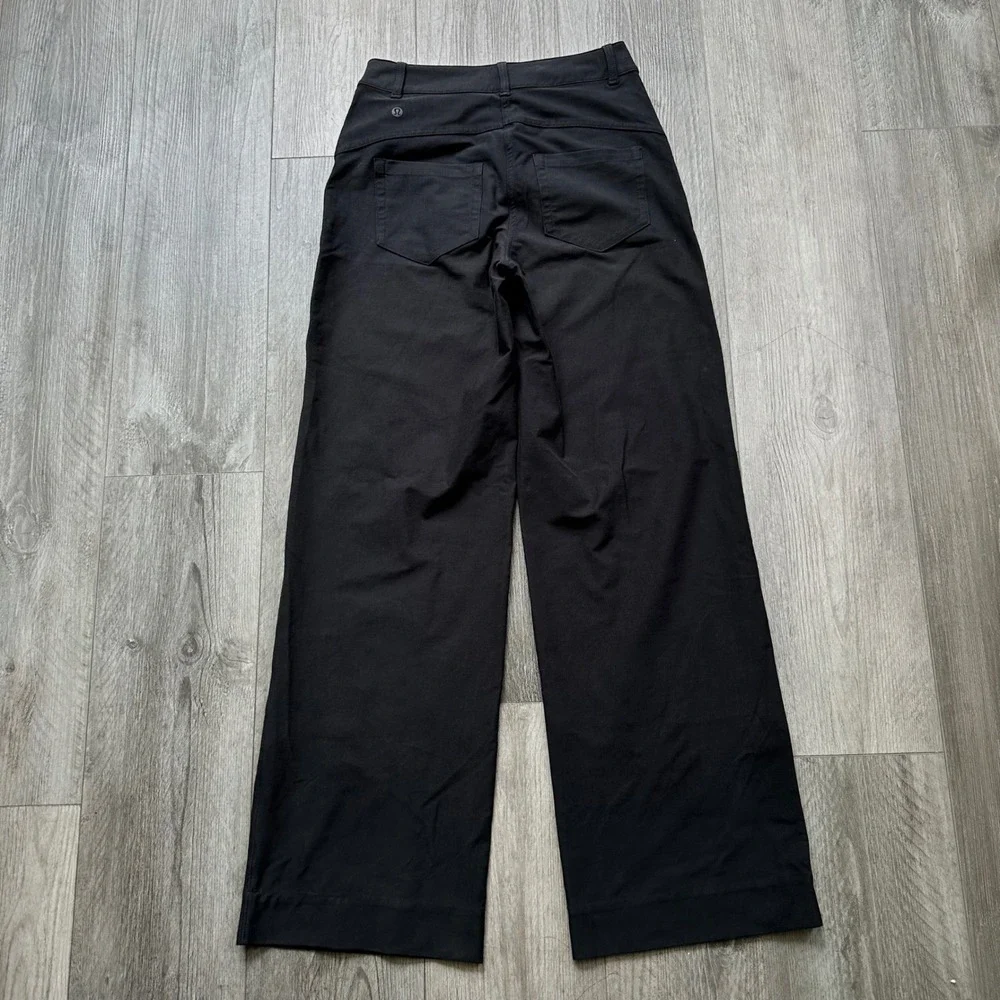 Lululemon Size 25 City-Sleek Wide-Leg dress Pants